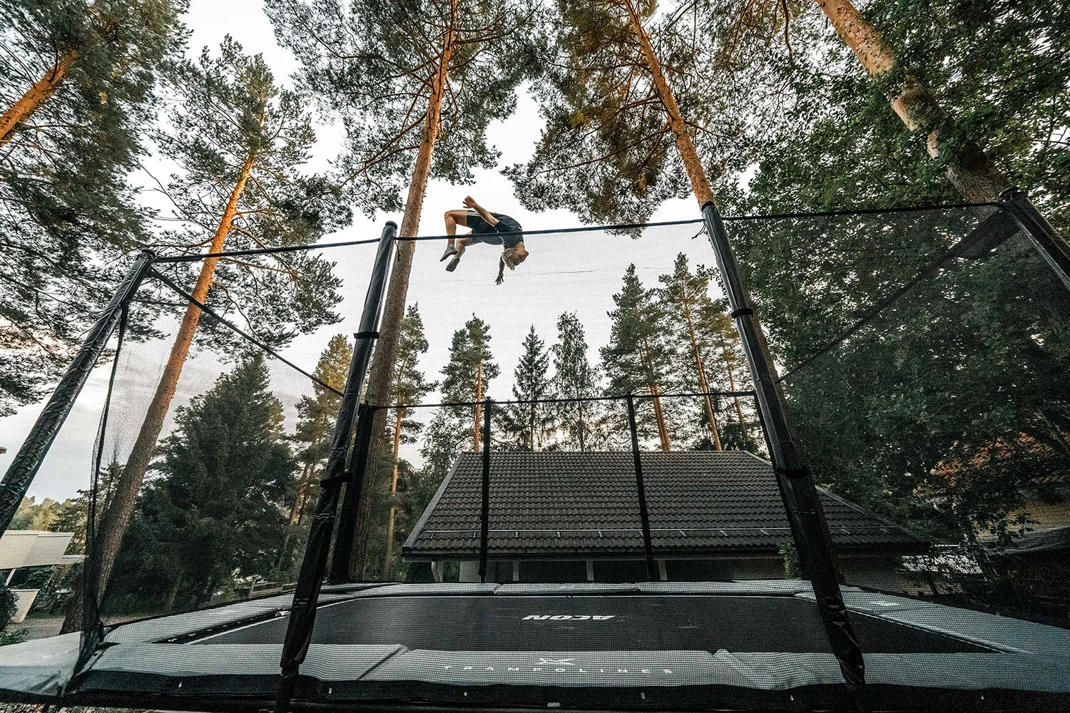 Aleksi Sainio making tricks on his Acon X Trampoline.