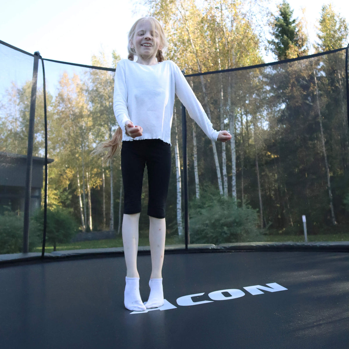 ACON Air 3,7m Round Trampoline with Safety Net and Ladder (3)
